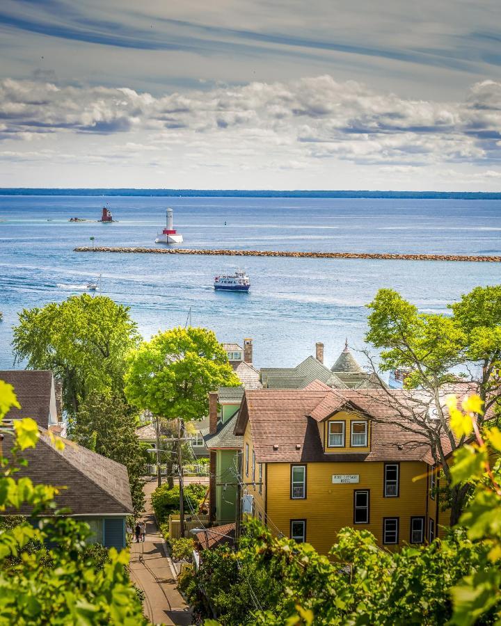 Pine Cottage Bed & Breakfast Insula Mackinac Exterior foto